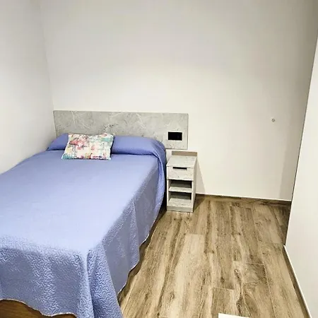 Vacansis Santiago Garcia Prieto Y Romero Donallo Privadas Konukevi Santiago de Compostela