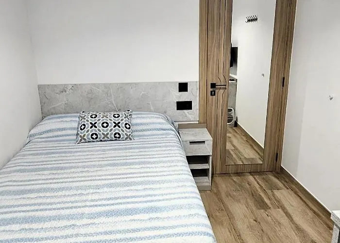 Πανσιόν Vacansis Santiago Garcia Prieto Y Romero Donallo Privadas Σαντιάγο ντε Κομποστέλα