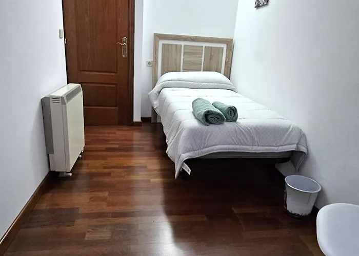 Vacansis Santiago Garcia Prieto Y Romero Donallo Privadas Πανσιόν Σαντιάγο ντε Κομποστέλα